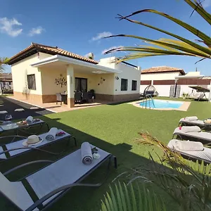 Thais, Private Heated Pool, Ideal For Your Holidays In Caleta De Fuste